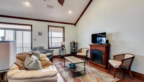 Private Beach and Views! Stilted Ocean Springs Home - Foto 5