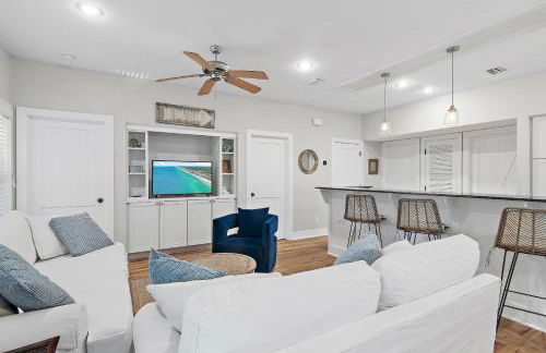 Beach Bungalow, 3 Min Walk to Beach, Golf Cart, 4 bikes, Wagon - Foto 18