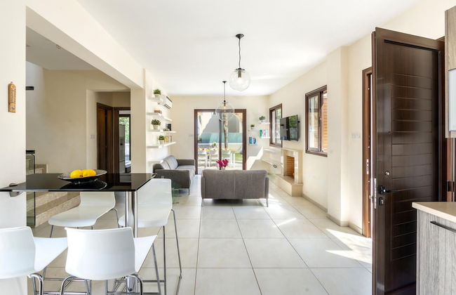 Ayia Napa Ionion Seaside Villa - Photo 33