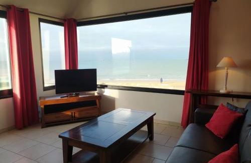 Gîtes " Arromanches" ou "Bord de Mer PMR" 2 chambres en FRONT DE MER à Asnelles , 3km d'Arromanches, 10km de Bayeux - Foto 15