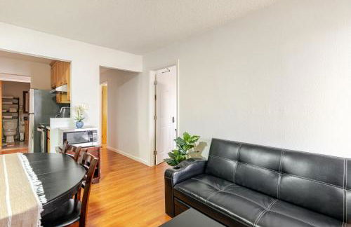 Cozy and Secure 3-Bedroom, 2-Bath Unit with 6 Beds and Beautiful Bay View - Foto 14