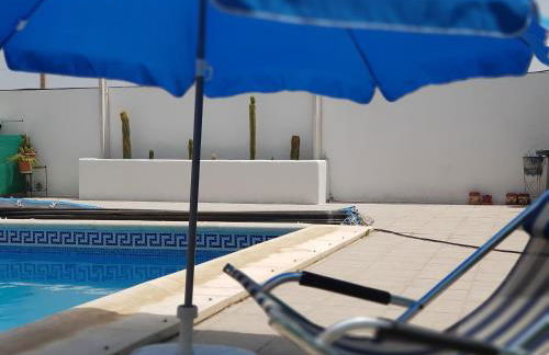 Oasis Pool in the Desert BBQ and Garden - Foto 26