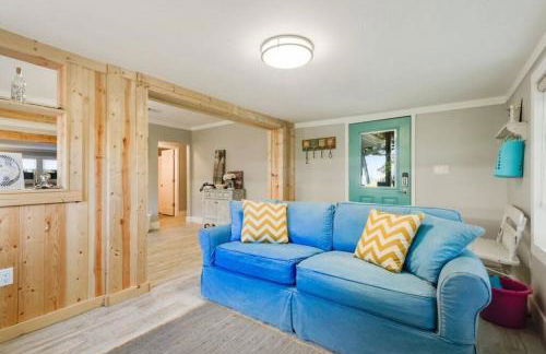 Beautiful Beach House 2 Minute Walk to Sandy Beaches Quiet Area - Foto 4