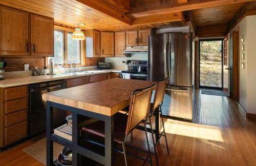 Stay Near Old Rag/White Oak Falls - Cozy Log Cabin - Foto 11