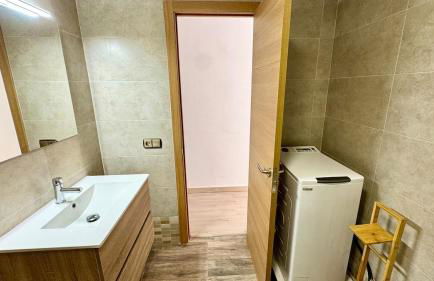 A 2 min de la playa Tren directo Nuevo y cómodo - Photo 16