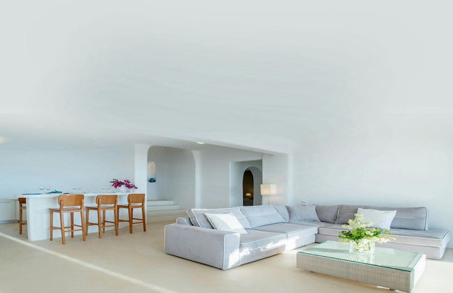 Elegant Villa With View - Foto 10