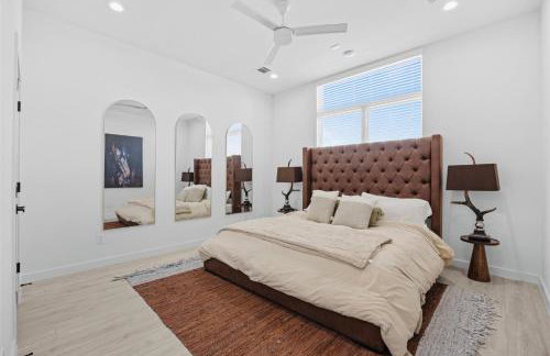 Spacious 3BR Home Near NRG Stadium, Medical Center and Downtown with Backyard, Gazebo and Fire Pit, Pet-Friendly - Foto 7