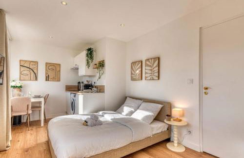 La Suite Crème - Métro D - Gare de Vénissieux - Foto 6