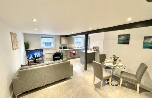 Fantastic convenient 2 Bedroom 2 bathroom Perfect for Stansted Airport, 3 minute walk to Bishops Stortford Train Station! - Foto 6