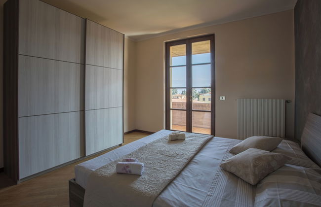 Spacious Villa Over two Floors, Amazing View and Private Garden for 9 Guests - Photo 3