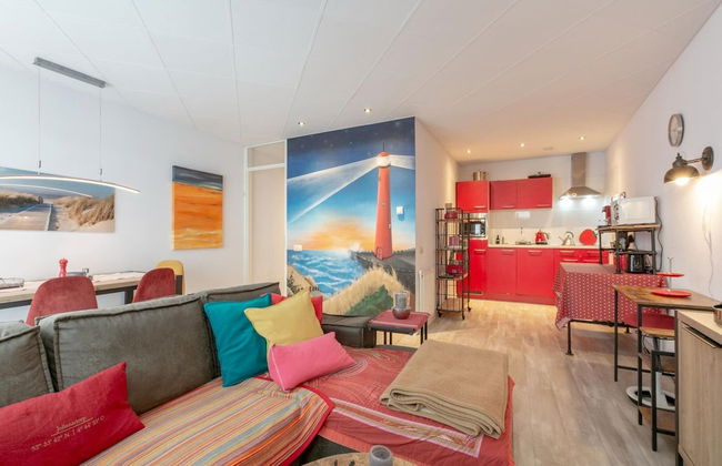 An Apartment That is Attractively Furnished - Foto 58