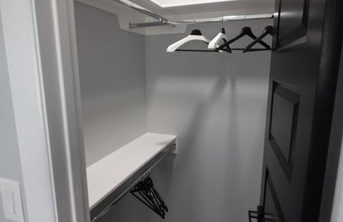 Pet-Friendly, Modern, Gated, Smart TVs, Fast WiFi, Pharr Apartment - Foto 13