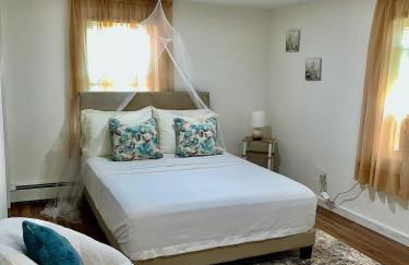 Spacious 4BR home w 2BA, a workspace & king bed! - Foto 59