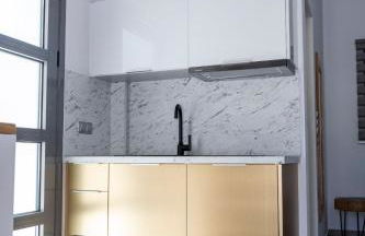 SKYROS BLUE SUITES - Photo 14