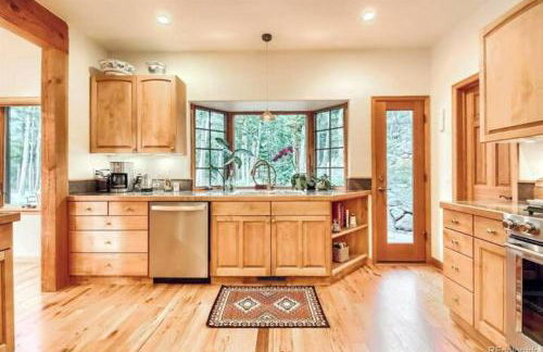 Luxurious Rocky Mountain Retreat above Boulder - Foto 2