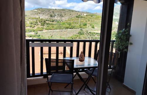 Conoce Granada entre mar y montaña - Foto 1