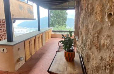 Elegant home with spectacular view - Foto 48