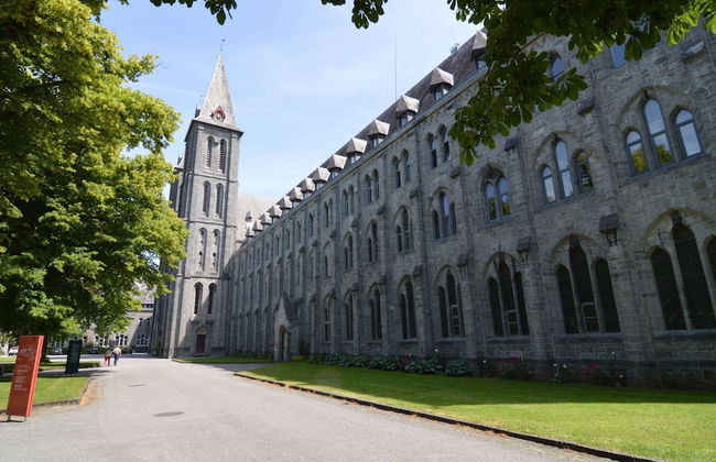 Mansion in Hastiere par Dela With Pool - Foto 51