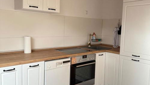 Holziges Dachgeschoss-Apartment - Foto 3