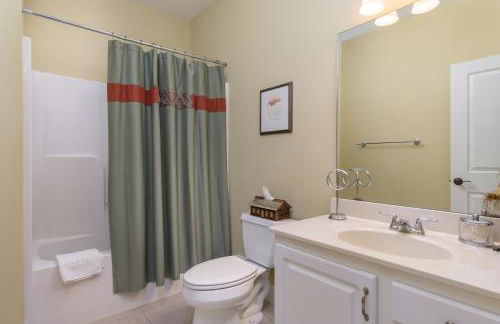 Fireside Retreat Hot Tub, Game Area, Fire Pit & Mountaintop Views! - Foto 39