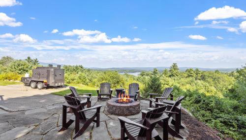 Lakeside Luxury Retreat with Winnipesaukee Views - Foto 1