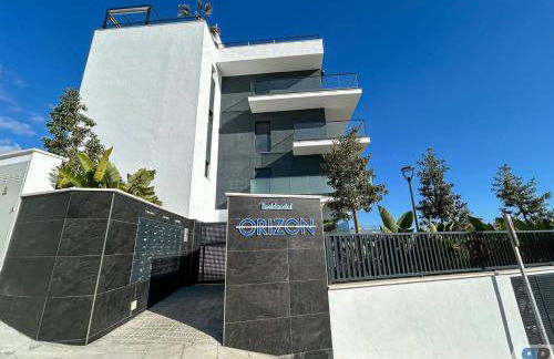 002 Orizon con terraza y vista al mar - Photo 22