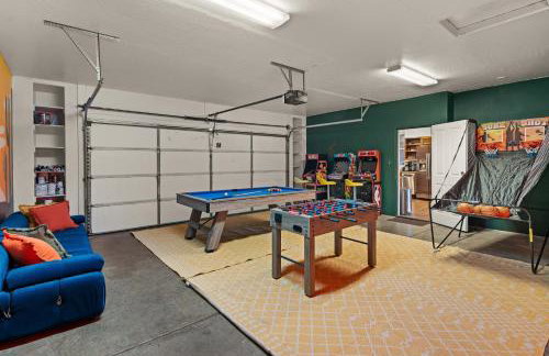 LUX Sedona Retreat - Hot tub & Game room - Foto 30