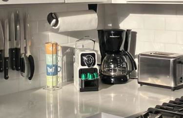 Luxe Suite Convention Center Partial Ocean View with Free Parking - Foto 5