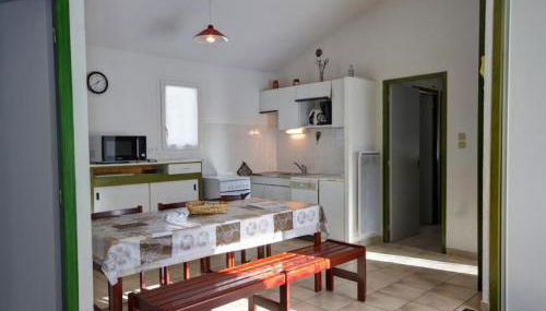 Chalet confortable avec cheminée et jardin, animaux acceptés - FR-1-496-164 - Foto 2