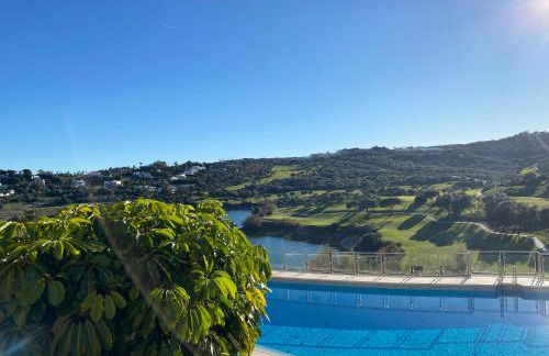 Sunny Retreat with Stunning View - Foto 50