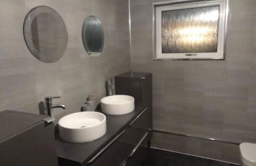 The Cottage - Hot Tub - nr Glasgow - self check-in - Foto 23