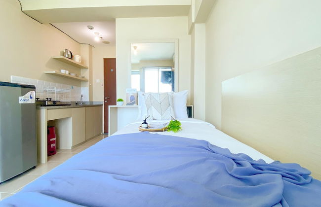 Good Place And Tidy Studio Tifolia Apartment - Photo 6