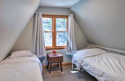 Lakefront Retreat with Kayaks, Grill, Fire Pit! - Foto 18