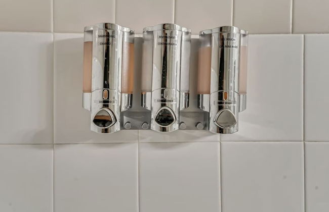 Welcoming 2BR Pool Gym Near Hill AFB Lagoon - Foto 16