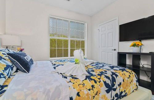 Stylish 3BR Condo Near Disney Pool, Gym & More! - Foto 22