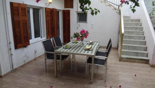 Cozy Citrus Garden House by the Seaside. - Foto 2