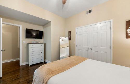 Stylish 2BR Walk to Rush UIC 10 Min Downtown Chicago Free Parking Wifi - Foto 26