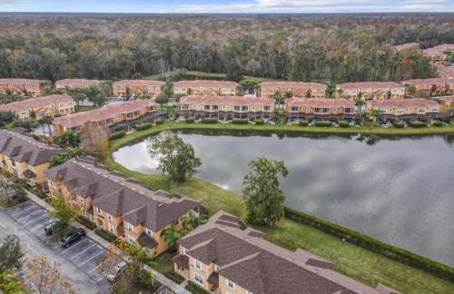 Family Getaway: 4BR Townhome by Old Town - Foto 45