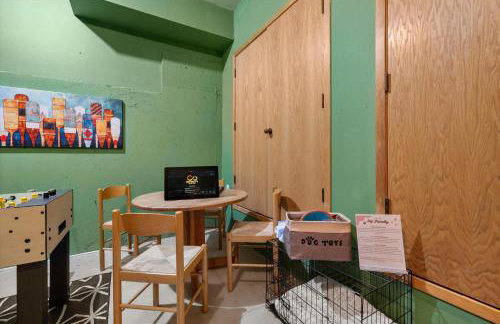 Treehouse Cabin Hot Tub Sauna Game Room - Foto 63