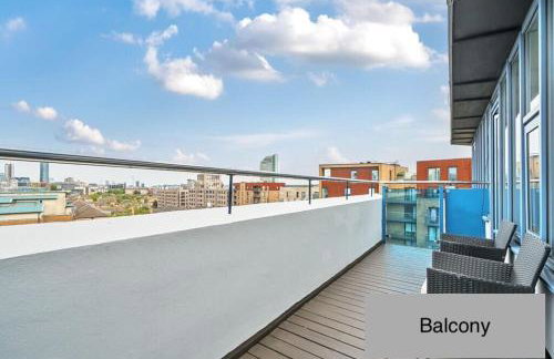 Entire Penthouse with Balcony & Canary Wharf Views - Foto 13