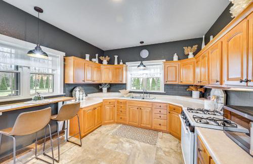 Shipshewana Guest House with Fire Pit! - Foto 4