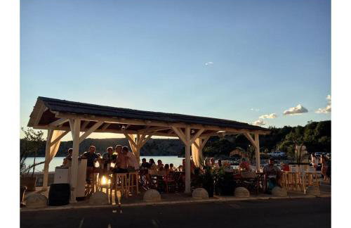 Apartments Orkula - Photo 35