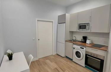 Apartaestudio con Diseño y Comodidad -Zona IFEMA - Foto 4