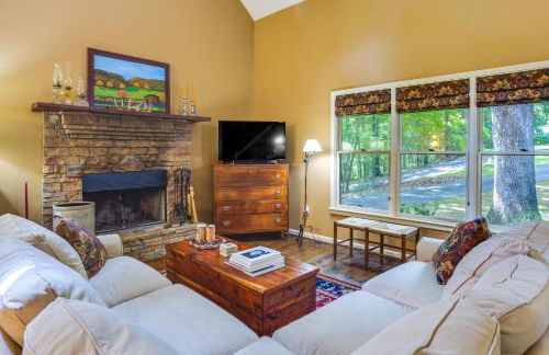 Dog-Friendly Dahlonega Home with Private Fire Pit! - Foto 2