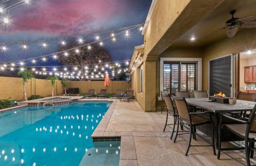 Luxury Retreat with Heated Pool & Hidden Game Room home - Photo 32
