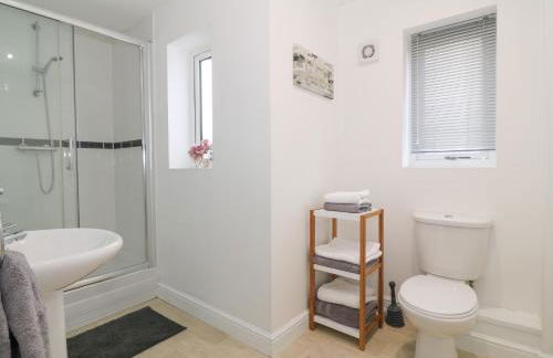 8 Marina View - Photo 9