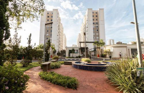 Flats Praia Uberlandia - Apt próximo ao Praia Clube - Area de lazer com Portaria 24 horas, piscina, academia, brinquedoteca, churrasqueira e áreas verdes para caminhadas - Foto 19