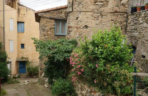 Une tiny house dans le coeur d'un ancien village. - Foto 2