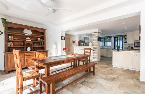 Summer Villa Pasiphae Private Pool - BBQ -Beach 2min - Foto 6