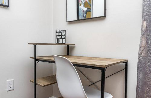 Modern bungalow in the heart of Raleigh w King bed - Foto 11